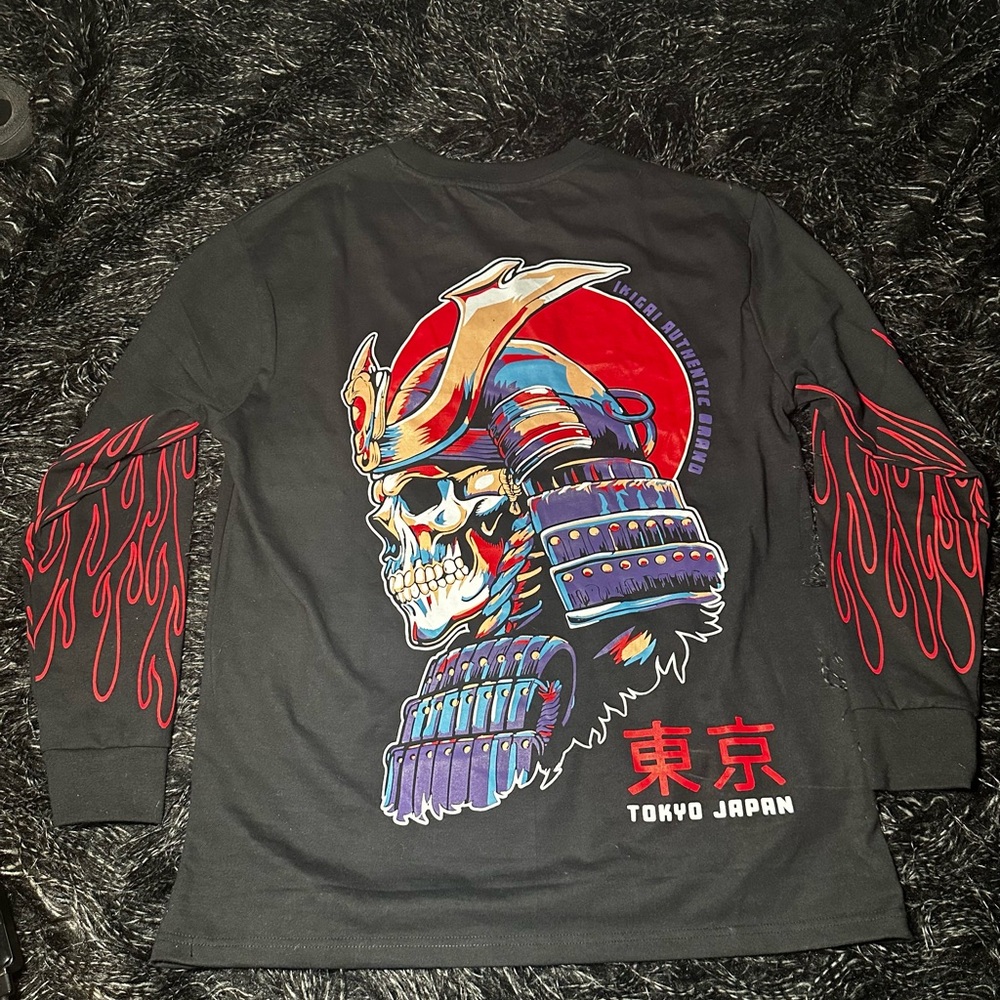 Samurai Skull Graphic Long Sleeve Shirt